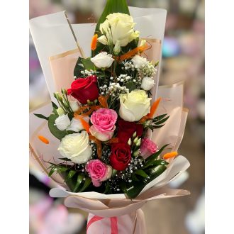 Rózsakert – vegyes rózsacsokor