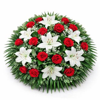   Őszinte Búcsú liliom és vörös rózsa temetési koszorú – 70 cm